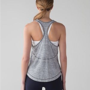 EUC Sz 2 Lululemon Long Distance Tank Sheer Luon Pebble Jacquard White Black